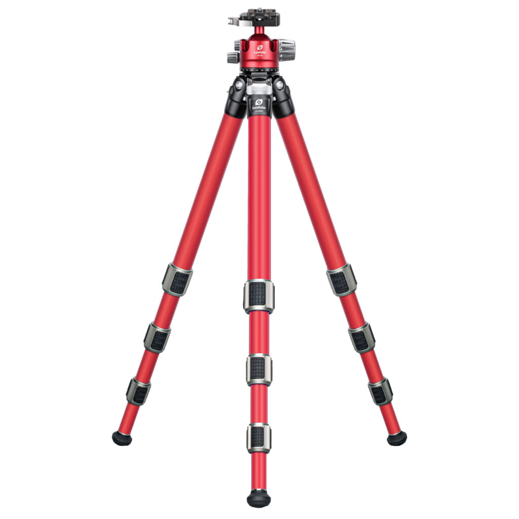 Leofoto LA-324C Athena Series 4 Section Water Resistant Carbon Fibre Tripod with Red LH-40LR (Lever Release) Ball Head | Leofoto Australia Leofoto LA-324C Athena Series 4 Section Water Resistant Carbon Fibre Tripod with Red LH-40LR (Lever Release) Ball Head | Leofoto Australia