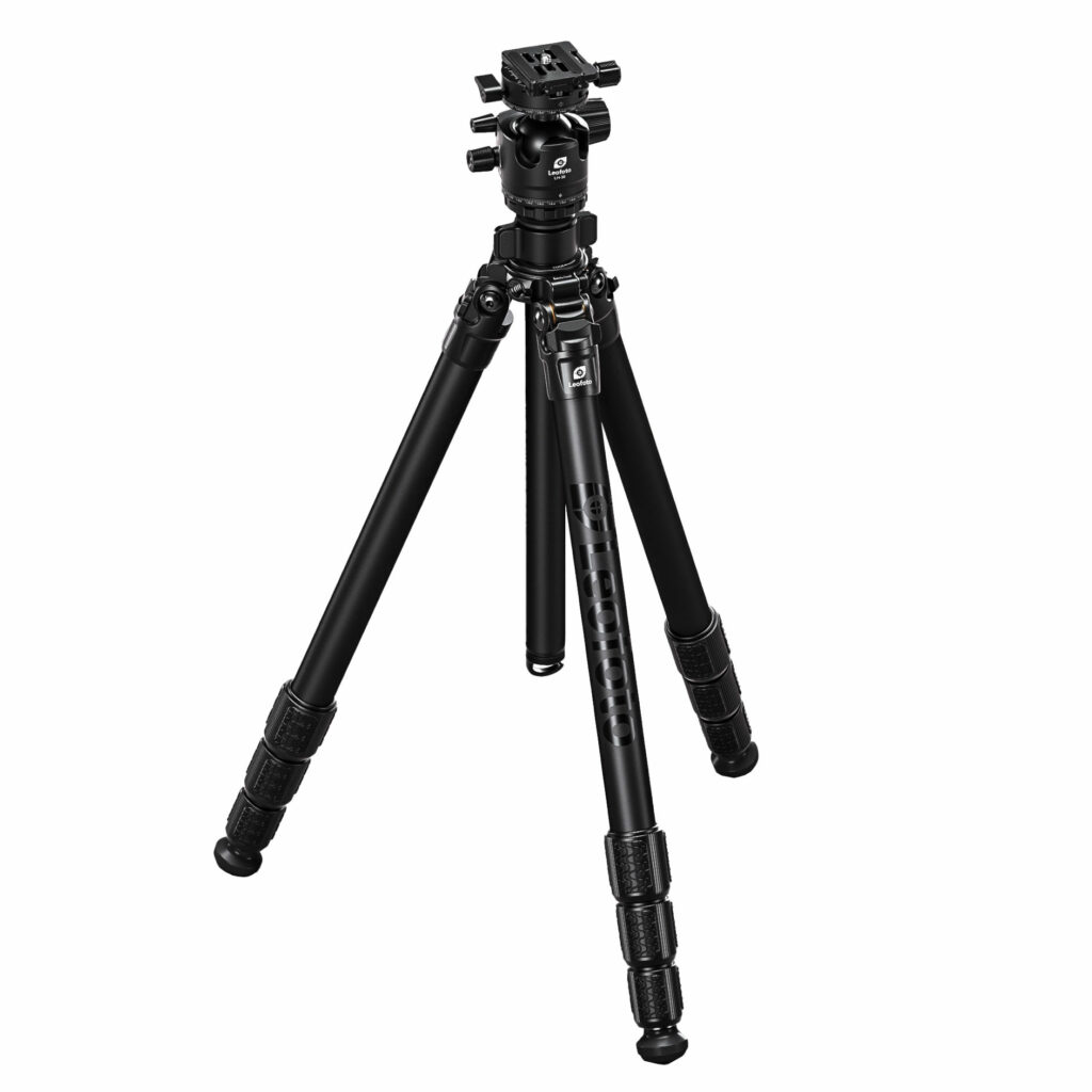 Leofoto LG-324C Black 4 Section Water Resistant Carbon Fibre Tripod with LH-40R Ball Head | Leofoto Australia Leofoto LG-324C Black 4 Section Water Resistant Carbon Fibre Tripod with LH-40R Ball Head | Leofoto Australia