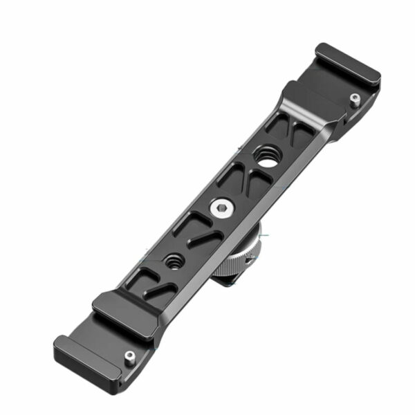 Leofoto AM-8-3 Dual Cold Shoe Adapter with Hot Shoe Mount | Leofoto Australia Leofoto AM-8-3 Dual Cold Shoe Adapter with Hot Shoe Mount | Leofoto Australia