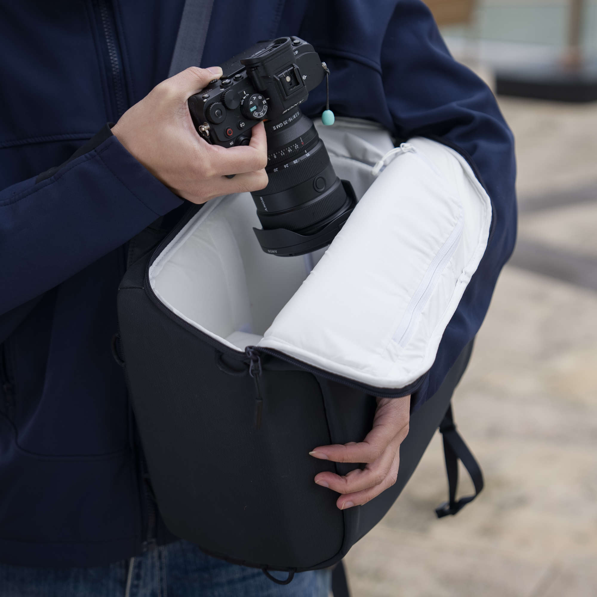 Leofoto Daily Lite 23L Camera Backpack – Midnight Blue | Leofoto Australia 66 Leofoto Daily Lite 23L Camera Backpack – Midnight Blue | Leofoto Australia 66