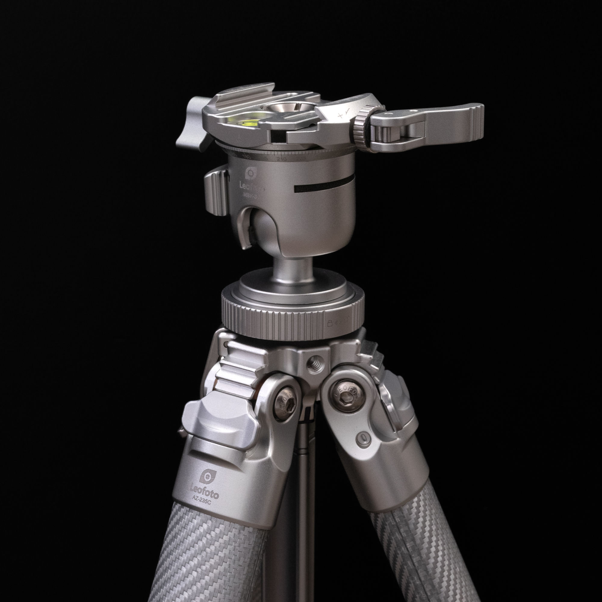 Leofoto AZ-235C Carbon Fibre Travel Tripod + MBH-30 Inverted Ball Head – Silver | Leofoto Australia 83 Leofoto AZ-235C Carbon Fibre Travel Tripod + MBH-30 Inverted Ball Head – Silver | Leofoto Australia 83