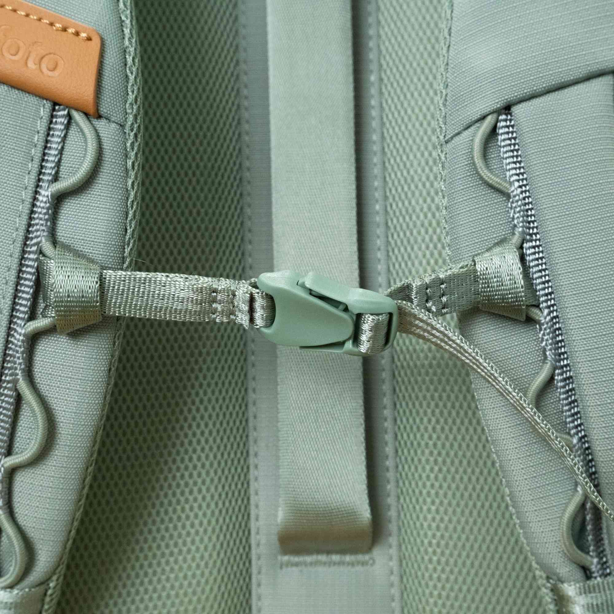 Leofoto Daily Lite 23L Camera Backpack – Green | Leofoto Australia 71 Leofoto Daily Lite 23L Camera Backpack – Green | Leofoto Australia 71