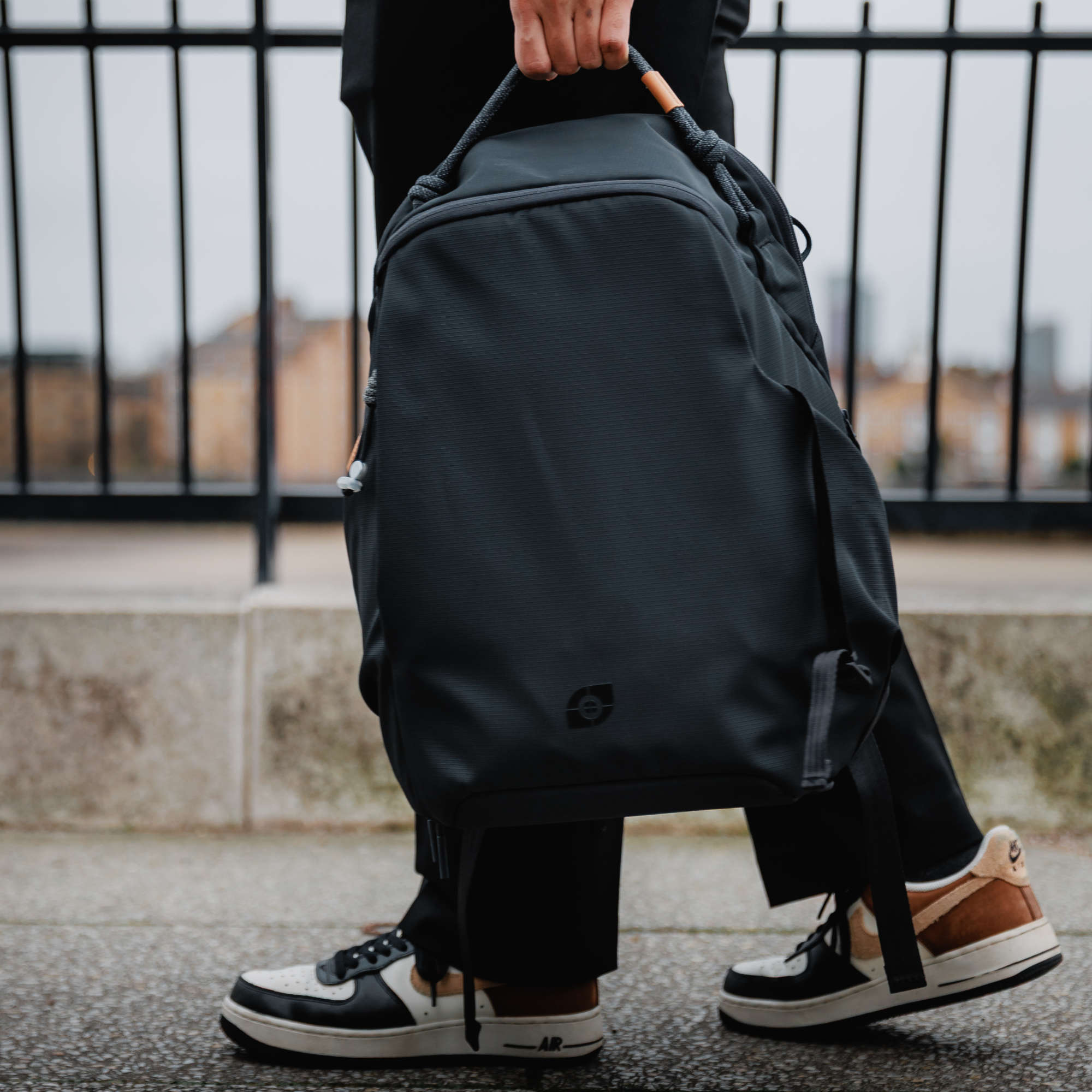 Leofoto Daily Lite 23L Camera Backpack – Midnight Blue | Leofoto Australia 69 Leofoto Daily Lite 23L Camera Backpack – Midnight Blue | Leofoto Australia 69