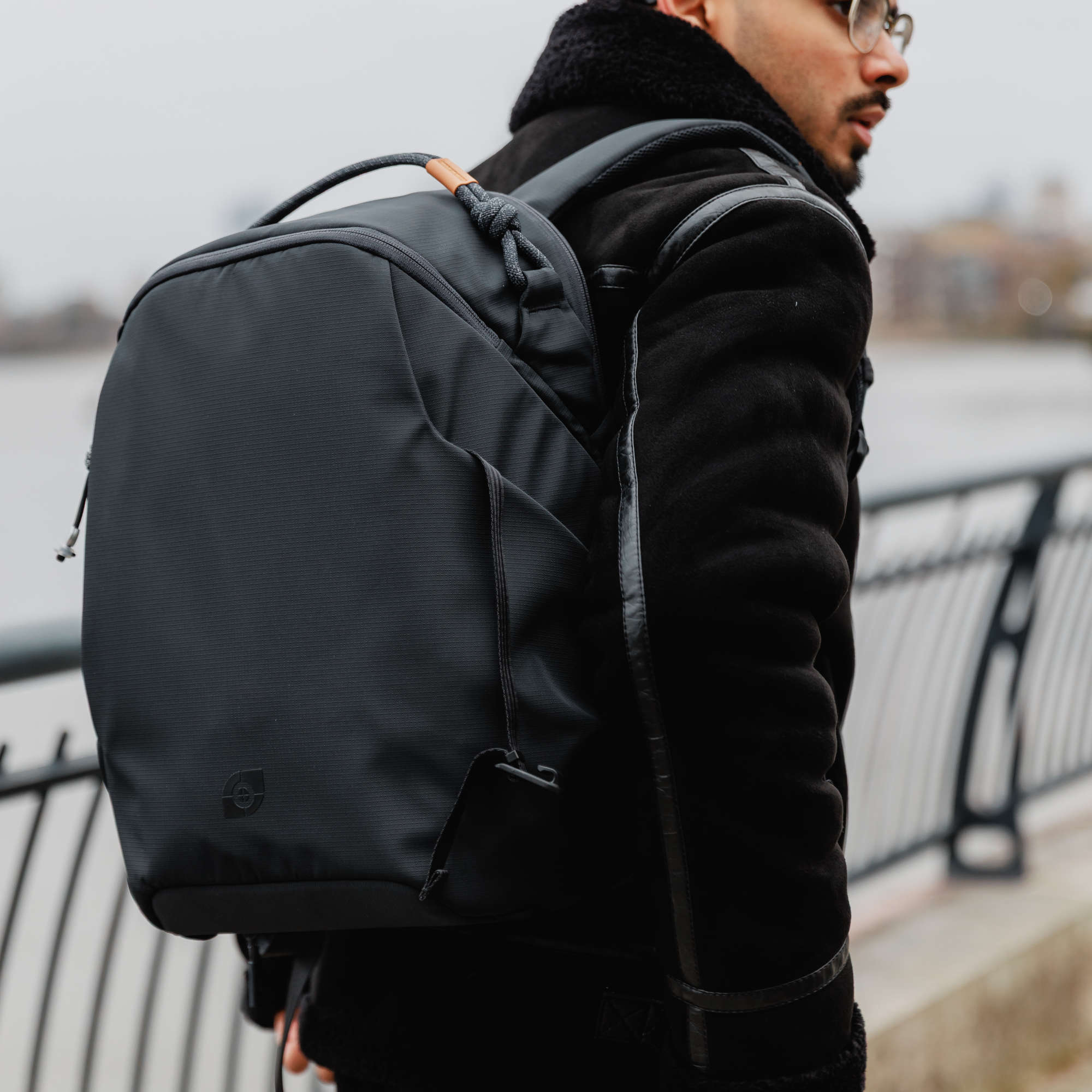 Leofoto Daily Lite 23L Camera Backpack – Midnight Blue | Leofoto Australia 68 Leofoto Daily Lite 23L Camera Backpack – Midnight Blue | Leofoto Australia 68