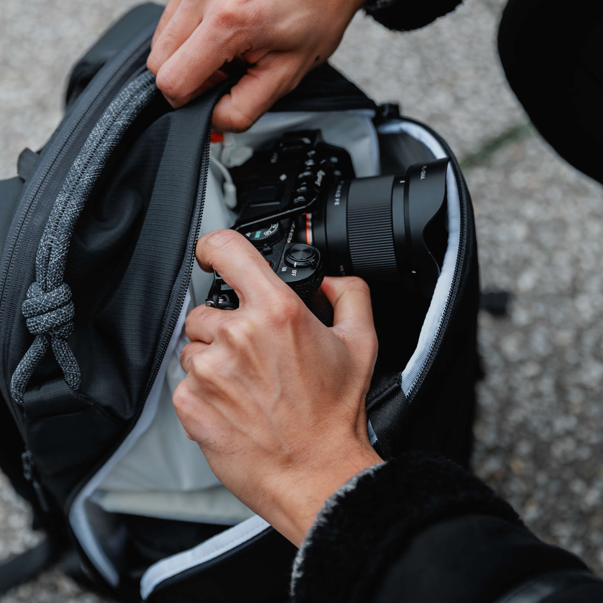 Leofoto Daily Lite 23L Camera Backpack – Midnight Blue | Leofoto Australia 67 Leofoto Daily Lite 23L Camera Backpack – Midnight Blue | Leofoto Australia 67
