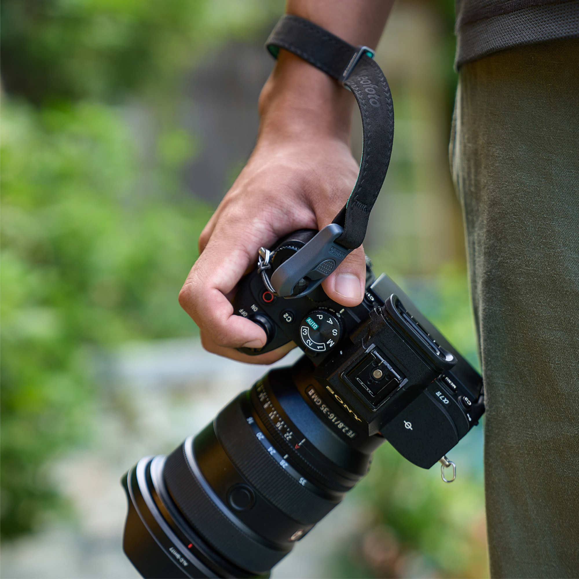 Leofoto WS-02 Quick Detach Camera Wrist Strap – Black | Leofoto Australia 74 Leofoto WS-02 Quick Detach Camera Wrist Strap – Black | Leofoto Australia 74